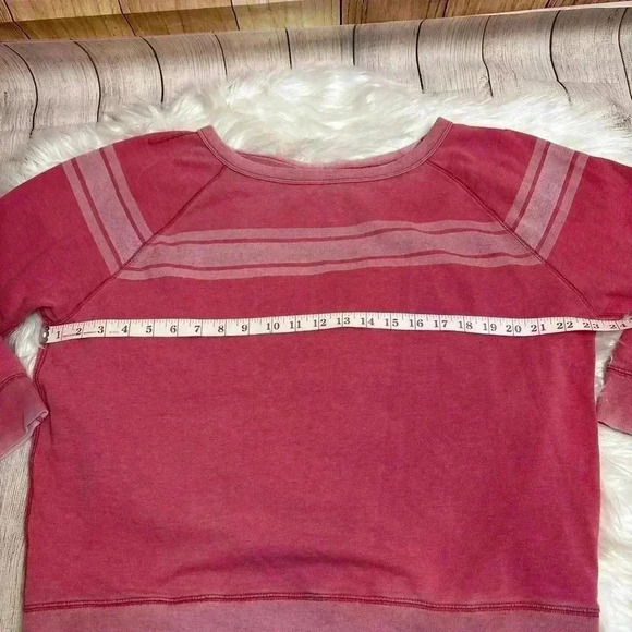 GAP Striped Boxy Scoop Neck ‘Worn’ look Washed Out Pink-Red Color Size M - Picture 7 of 8